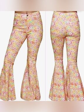 Peach Love California Floral Stretchy Bell Bottoms Flare Jeans Size L